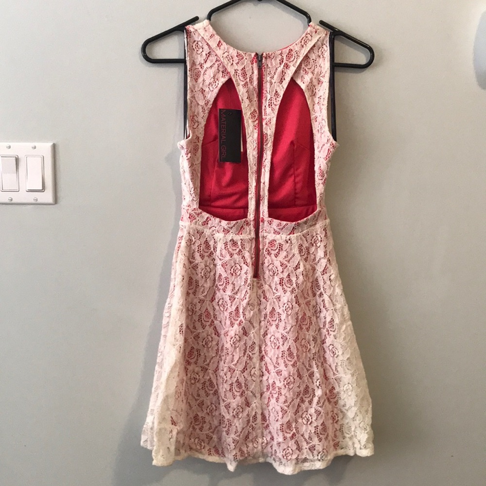 Dress - Picture 3 of 3